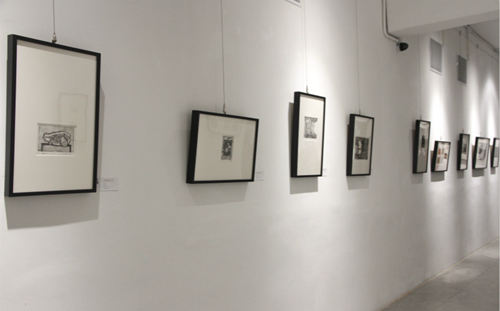 内地艺术家方伟”都市娱乐“个人作品展在香港举行（摄影：吴玉洁）