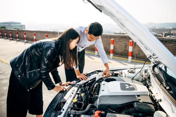 女性学车困扰多 好好学车保障女性安全防骚扰