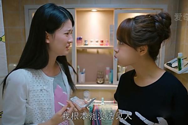 小蚯蚓关关战职场 加班熬夜狗肌肤怎么救