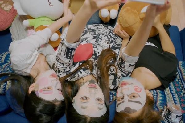 小蚯蚓关关战职场 加班熬夜狗肌肤怎么救