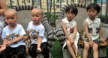江陵幼儿园3岁一男一女双双.JPG