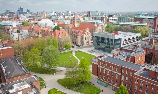 英国大学明年9月起学费再度提高 将达9250英镑