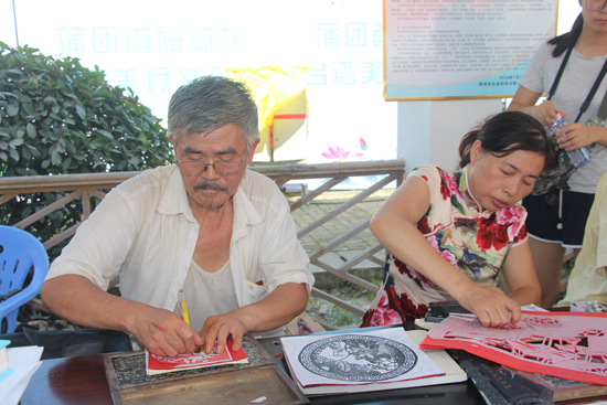 1469676372147931.jpg 荷花节4_3924.JPG