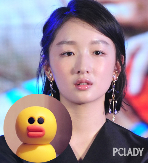 周冬雨 眯眯眼萌出新境界