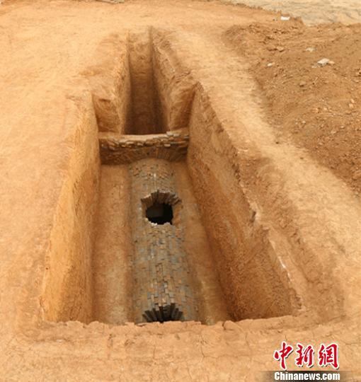 江西南昌发现一东晋家族墓葬 出土50余件文物