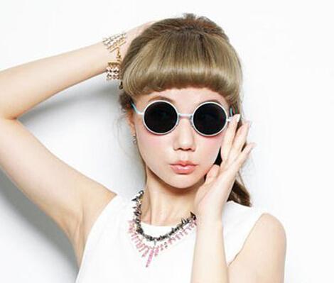 不饱和，你们的水果唇色老是不够嫩