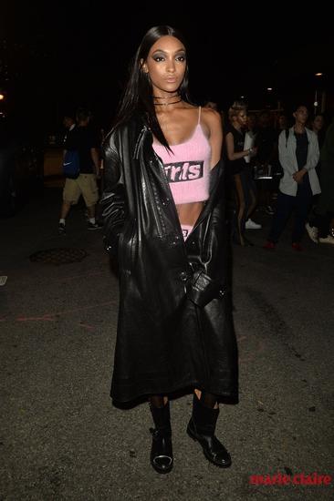 超模卓丹·邓 (Jourdan Dunn)亮相Alexander Wang品牌秀
