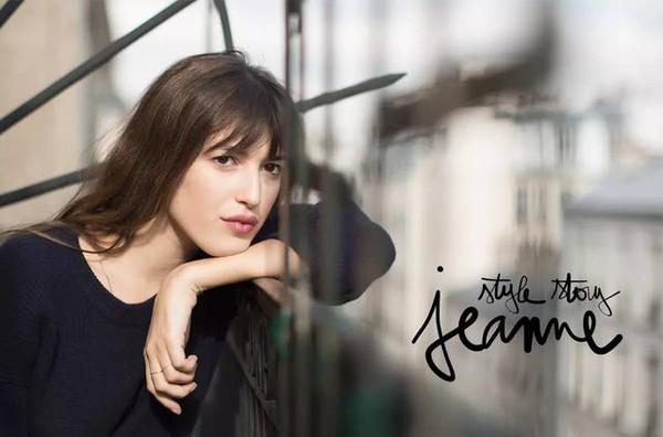 法式起床头 介于慵懒与妩媚之间的悠然自得