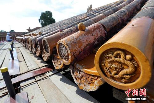 9月3日，北京故宫养心殿屋檐。中新社记者 张宇 摄