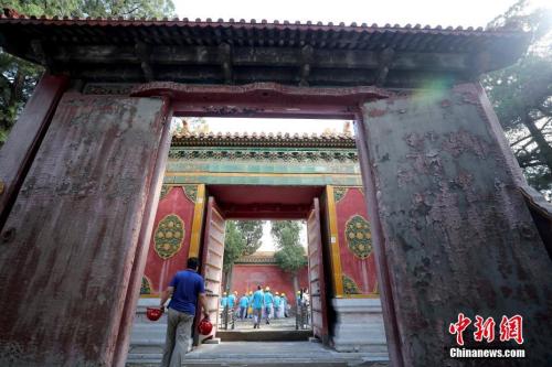 9月3日，北京故宫养心门。中新社记者 张宇 摄