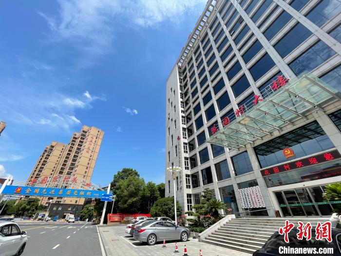 资料图：花园村。张斌 摄